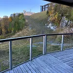 In-ski Out With Sauna And Modern Mountain Comfort