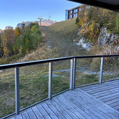 In-ski Out With Sauna And Modern Mountain Comfort