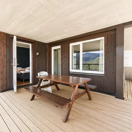 Apartment In-ski Out With Sauna And Modern Mountain Comfort *